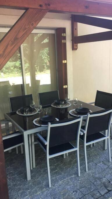 Le N5 Des Hauts De Sarlat Apt Duplex Clim, Piscine, Parking Luaran gambar