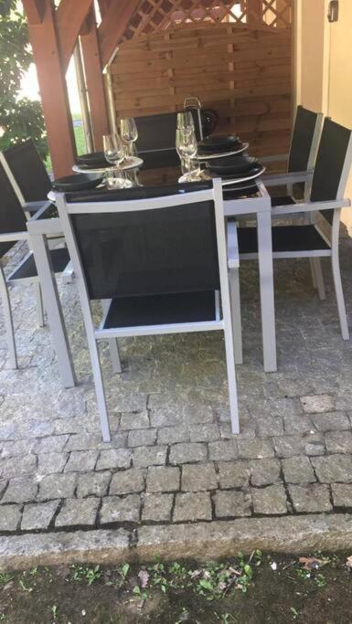Le N5 Des Hauts De Sarlat Apt Duplex Clim, Piscine, Parking Luaran gambar