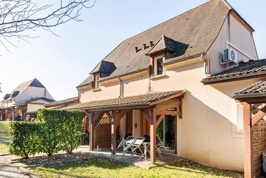 Le N5 Des Hauts De Sarlat Apt Duplex Clim, Piscine, Parking Luaran gambar