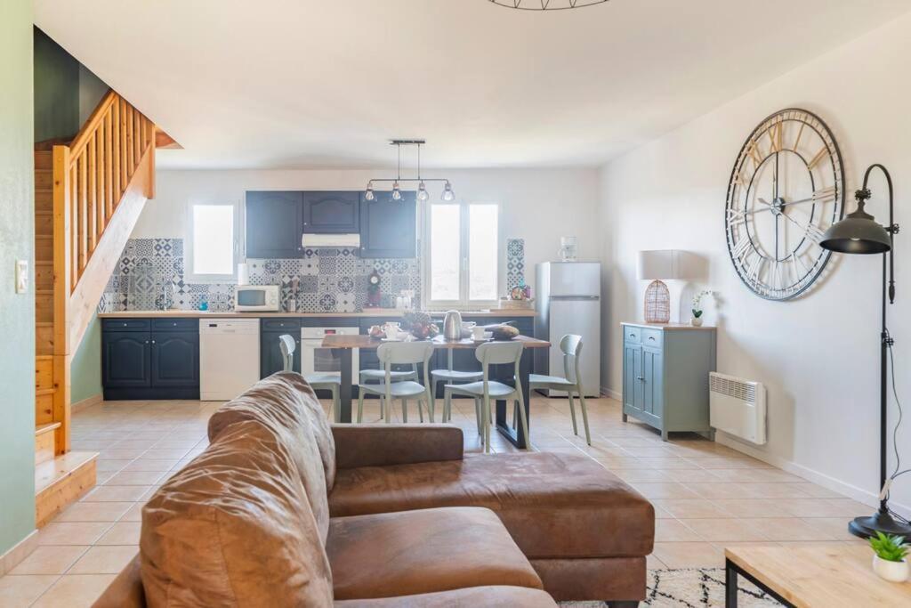 Le N5 Des Hauts De Sarlat Apt Duplex Clim, Piscine, Parking Luaran gambar